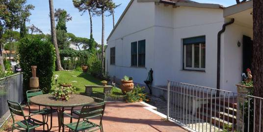 villa-bifamiliare-vendita-tirrenia